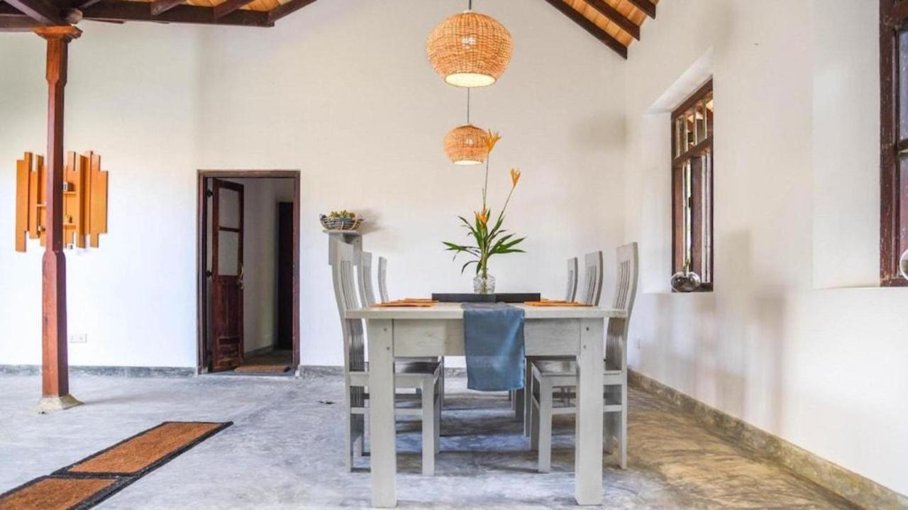 Antique Ceylon Villa Ахангама Экстерьер фото