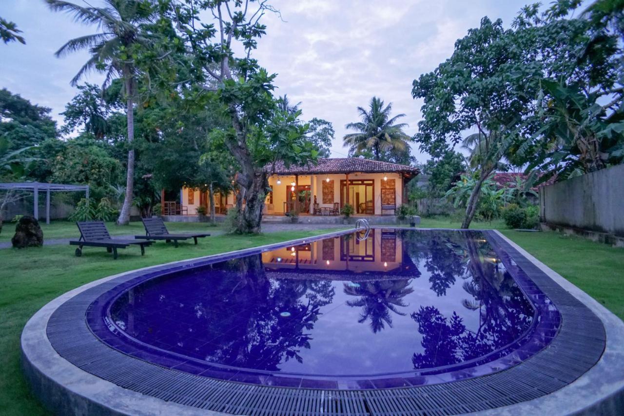 Antique Ceylon Villa Ахангама Экстерьер фото