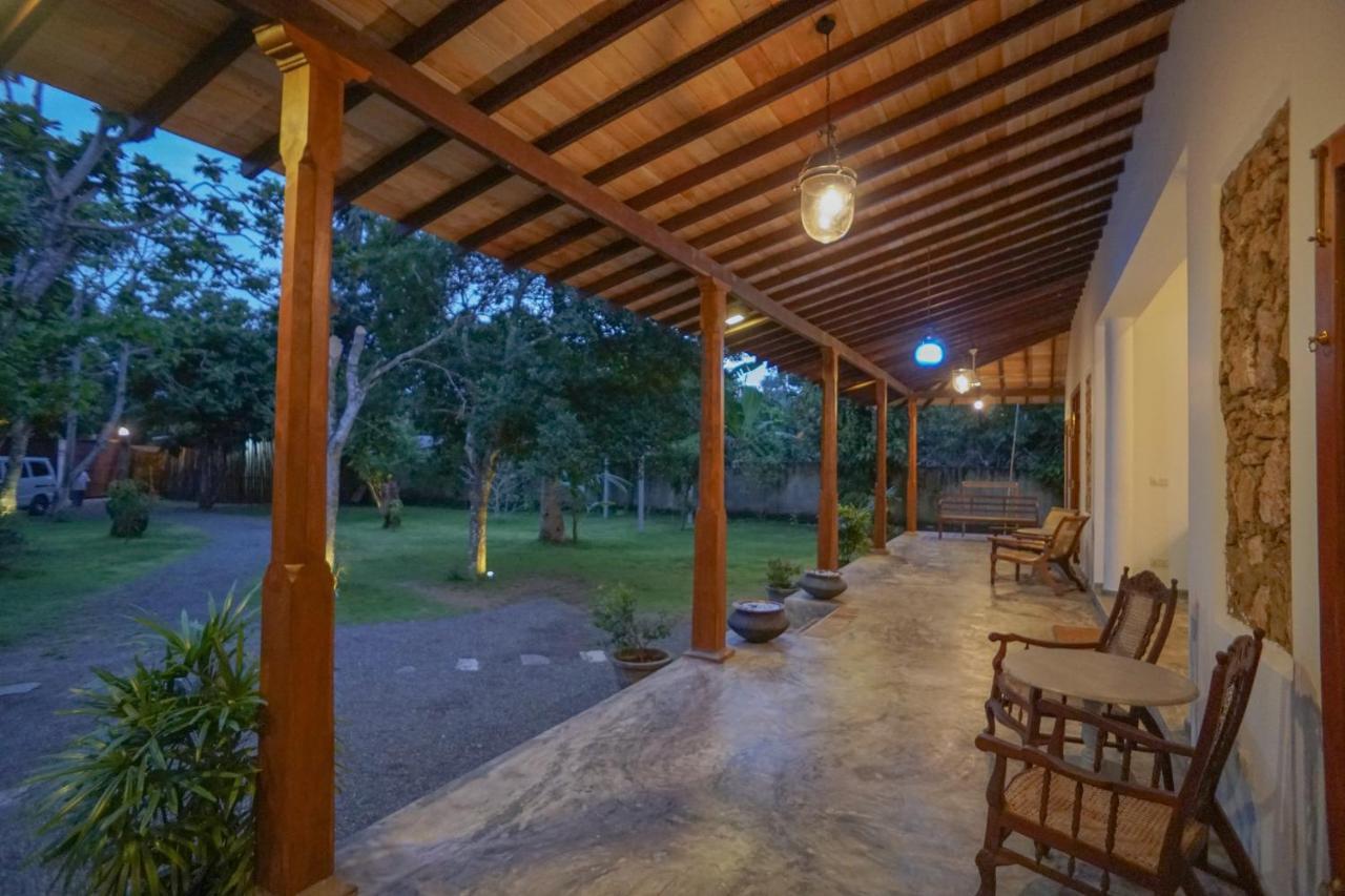 Antique Ceylon Villa Ахангама Экстерьер фото